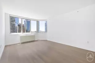 561 10th Ave, New York City, NY 10036 - Photo 5