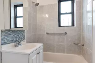 41-42 73rd St, New York City, NY 11377 - Photo 23