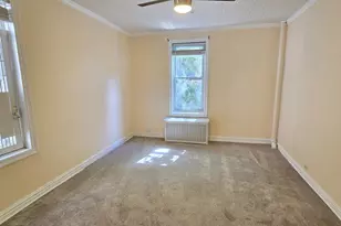 2081 Cruger Ave, New York City, NY 10462 - Photo 11