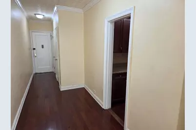 2081 Cruger Avenue #2G, New York City, NY 10462 - Photo 5