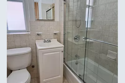 2081 Cruger Avenue #2G, New York City, NY 10462 - Photo 9