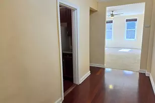 2081 Cruger Ave, New York City, NY 10462 - Photo 7