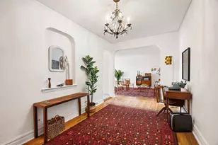 60 Plaza St E, New York City, NY 11238 - Photo 5