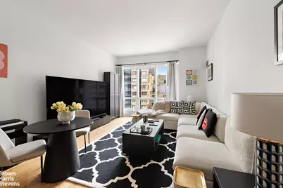 350 W 42nd Street #18E, New York City, NY 10036 - Photo 1