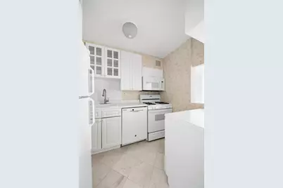 425 E 63rd Street #E9G, New York City, NY 10065 - Photo 5