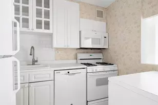 425 E 63rd St, New York City, NY 10065 - Photo 5