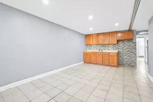 252 E 45th St, New York City, NY 11203 - Photo 31