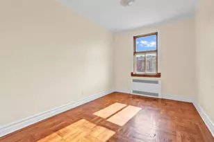 252 E 45th St, New York City, NY 11203 - Photo 21