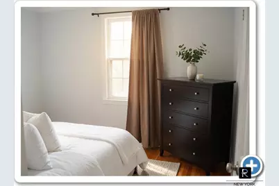 48-22 Oceania Street, New York City, NY 11364 - Photo 17