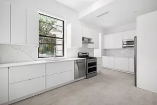 774 Greene Ave, New York City, NY 11221 - Photo 3