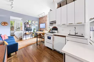 92 Horatio St, New York City, NY 10014 - Photo 3