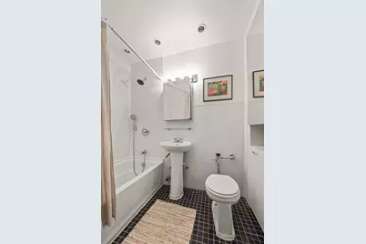 400 E 17th Street #512, Brooklyn, NY 11226 - Photo 7