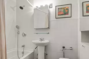 400 E 17th St, Brooklyn, NY 11226 - Photo 7