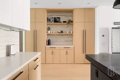 111 Barrow Street #8EF, New York City, NY 10014 - Photo 9