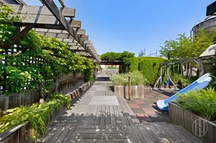 111 Barrow St, New York City, NY 10014 - Photo 35