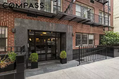 180 Thompson Street #LE, New York City, NY 10012 - Photo 7