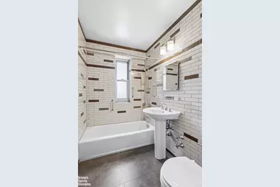 572 Grand Street #G907, New York City, NY 10002 - Photo 9