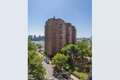572 Grand Street #G907, New York City, NY 10002 - Photo 11