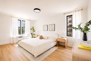 415 Beverley Rd, New York City, NY 11218 - Photo 13
