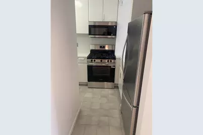 236 E 47th Street #15E, New York City, NY 10017 - Photo 9