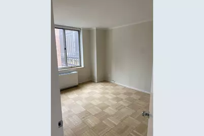 236 E 47th Street #15E, New York City, NY 10017 - Photo 13