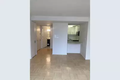 236 E 47th Street #15E, New York City, NY 10017 - Photo 11