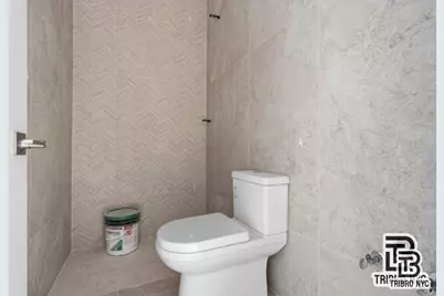 416 Lorimer Street #3L, Brooklyn, NY 11206 - Photo 7