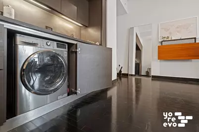 20 Pine Street #2112, New York City, NY 10005 - Photo 9