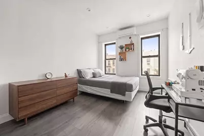 354 Montauk Avenue, New York City, NY 11208 - Photo 13