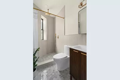 94 Hawthorne Street, Brooklyn, NY 11225 - Photo 9
