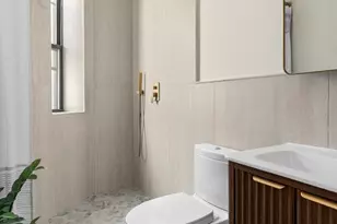 94 Hawthorne St, Brooklyn, NY 11225 - Photo 9