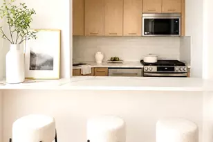 415 Beverly Rd, New York City, NY 11218 - Photo 5