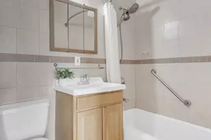 34 Plaza St E, New York City, NY 11238 - Photo 9