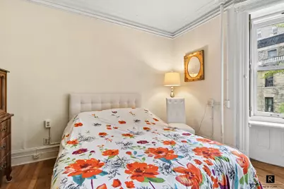 324 W 89th Street #3-A, New York City, NY 10024 - Photo 3
