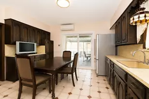 942 72nd St, New York City, NY 11228 - Photo 19