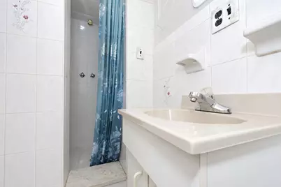 942 72nd Street, New York City, NY 11228 - Photo 17