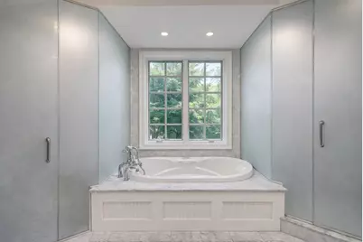 850 E 23rd Street, Brooklyn, NY 11210 - Photo 11
