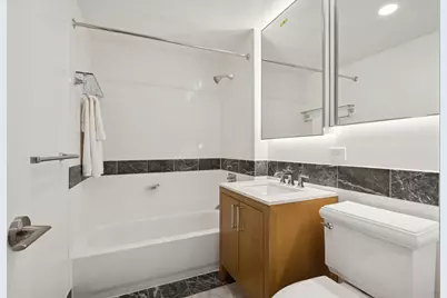 425 Main Street #8A, New York City, NY 10044 - Photo 7