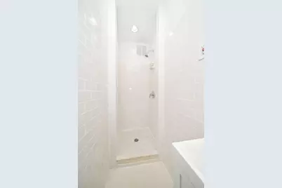 340 W 17th Street #2B, New York, NY 10011 - Photo 5