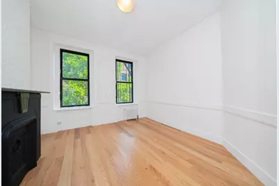 340 W 17th Street #2B, New York, NY 10011 - Photo 1