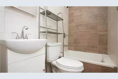 351 Washington Avenue #7, Brooklyn, NY 11238 - Photo 5