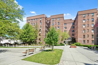 2170 Brigham Street #3G, New York City, NY 11229 - Photo 1