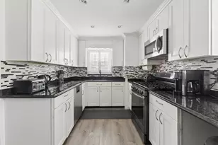 219-32 130th Rd, New York City, NY 11413 - Photo 7