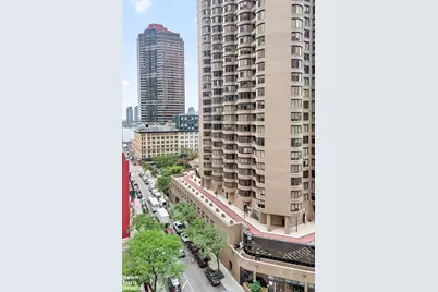 311 E 38th Street #11B, New York City, NY 10016 - Photo 11
