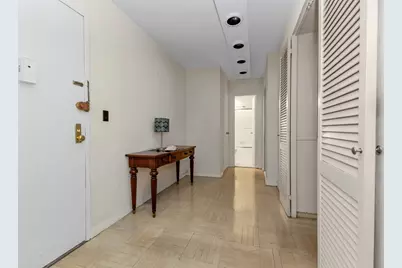 220 E 54th Street #5E, New York City, NY 10022 - Photo 3