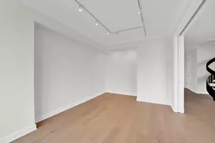 530 E 76th St, New York, NY 10021 - Photo 23