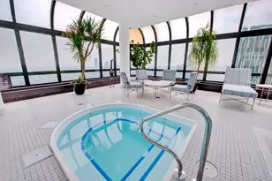 530 E 76th St, New York, NY 10021 - Photo 9