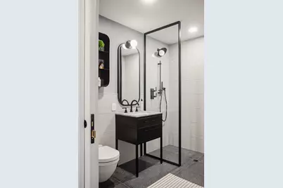 547 W 47th Street #708, New York, NY 10036 - Photo 7