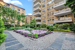 40 E 9th St, New York City, NY 10003 - Photo 19