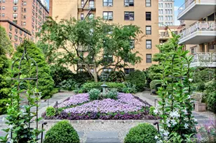 40 E 9th St, New York, NY 10003 - Photo 17